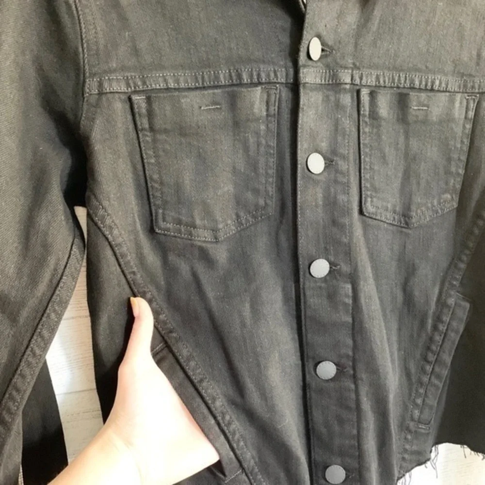 L’agence Janelle Cropped Black Jacket - Picture 9 of 14